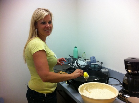 Jennifer making MIRA breakfast